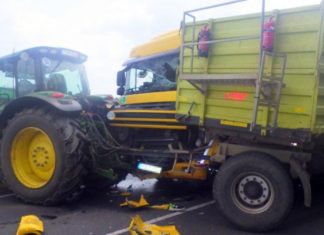 Alsószentiván: LKW kollidiert mit Traktorgespann!
