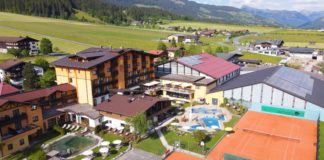 Attraktive Arbeitsplätze im Vital & Sporthotel!