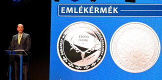 Gedenkmünzen und Briefmarken wurden für die Weltjagdausstellung hergestellt