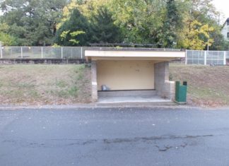 Fonyód: Neugeborenes in Bushaltestelle gefunden