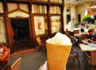 Eis bei Ciao Bella in Pécs