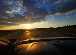 Sonnenuntergangsmomente auf der M1
