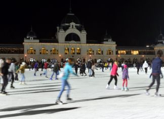 Budapests märchenhafte Eislaufbahn