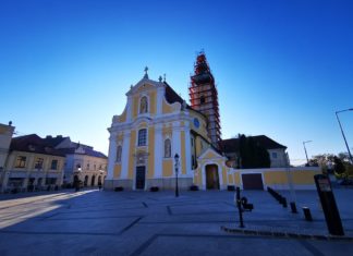 Karmeliterkirche in Györ wird aufgehübscht