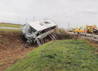Hódmezövásárhely: Busunglück – Mehrere Verletzte!