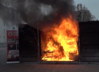 Ungarns Feuerwehr gibt wichtige Sicherheitstipps mit „heisser Vorführung“