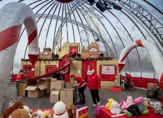 Weihnachtsmannfabrik in Budapest