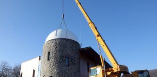 Teleskope in der Kuppel: Bükk Star Centrum