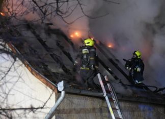 Einfamilienhaus in Budapest in Flammen!