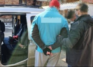 Drogendealer in Tata verhaftet