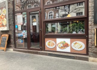 Traditionell ungarisch mitten in Budapest: Das Tüköry Restaurant