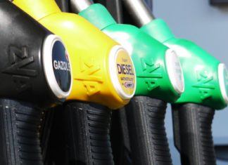 Maximal 50 Liter pro Auto auf den MOL und OMV Tankstellen