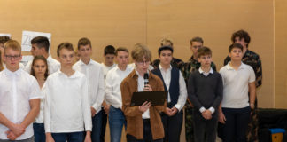 Audi Hungaria Deutsche Schule Győr-Gedenken an die Revolution von 1956