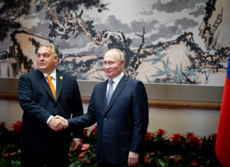 Orbán trifft Putin in China