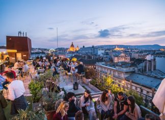 5 Rooftop-Bars, die man in Budapest besucht haben sollte