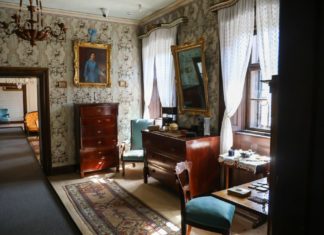 Bisher unzugängliche Teile des Ladics-Haus in Gyula wurden geöffnet