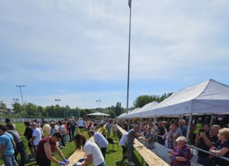 740 Meter Palatschinken in Nyúl