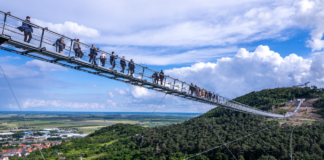 Brücke der Nationalen Zusammengehörigkeit