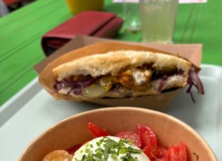 Ábra Büfé am Strand von Ábrahámhegy