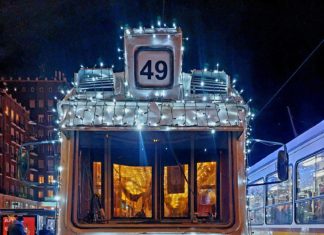 Lichterstraßenbahnen 2024 in Budapest