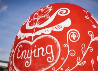 Osterwunder rund um den Balaton: Kéthely, Balatonlelle, Tapolca und Enying