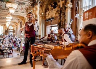 Rund 140 Zigeunerorchester spielten in ungarischen Gaststätten am Dankó-Pista-Gedenktag