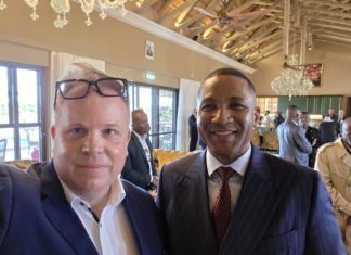 Sven Klawunder im Gespräch mit dem Präsidenten Botswanas vor dem Staatsbesuch in Ungarn