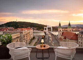 Ein Drink über Budapest