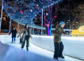 Budapest feiert Geburtstag: buntes Programm und neuer Weihnachtsmarkt im Városháza Park