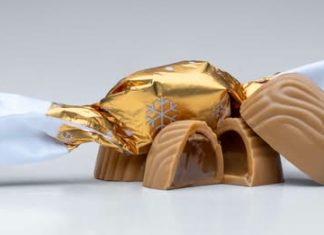 „Szaloncukor des Jahres 2025“ – Weißschokolade, Lotus-Keks und Karamell an der Spitze