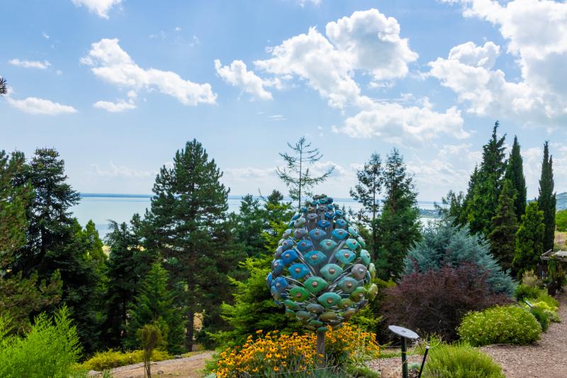 Vonyarcvashegyi Kolbászoló 2025 – Wenn am Balaton Wurst, Musik und gute Laune aufeinandertreffen