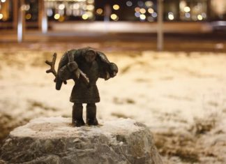 Budapest ist um eine neue Kolodko-Miniskulptur reicher geworden: