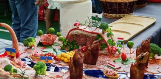 Fonyóder Wurstfestival – Die Jury hatte es schwer: Perfekte Würste in Fonyód