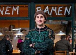 Ein Typ zwei Suppen sechs Plätze: Budapests kleinstes „Nicht-Ramen“-Lokal am Rákóczi tér