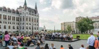 Kostenlose Open-Air-Konzerte beleben den Kossuth-Platz im Sommer 2026