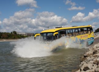 Riverride – der schwimmende Bus in Budapest